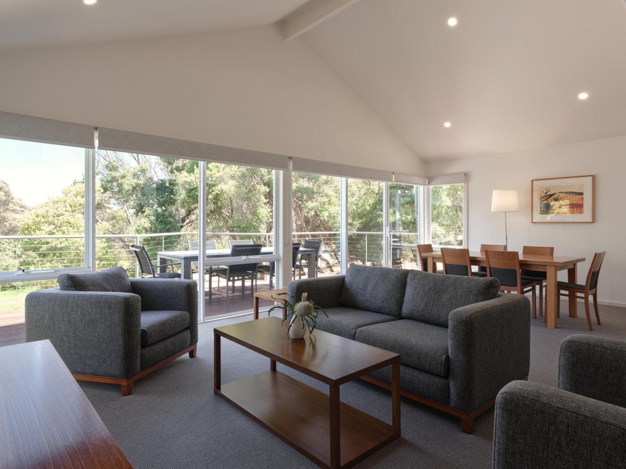 Racv Cape Schanck Resort Ngoại thất bức ảnh The interior of a typical house