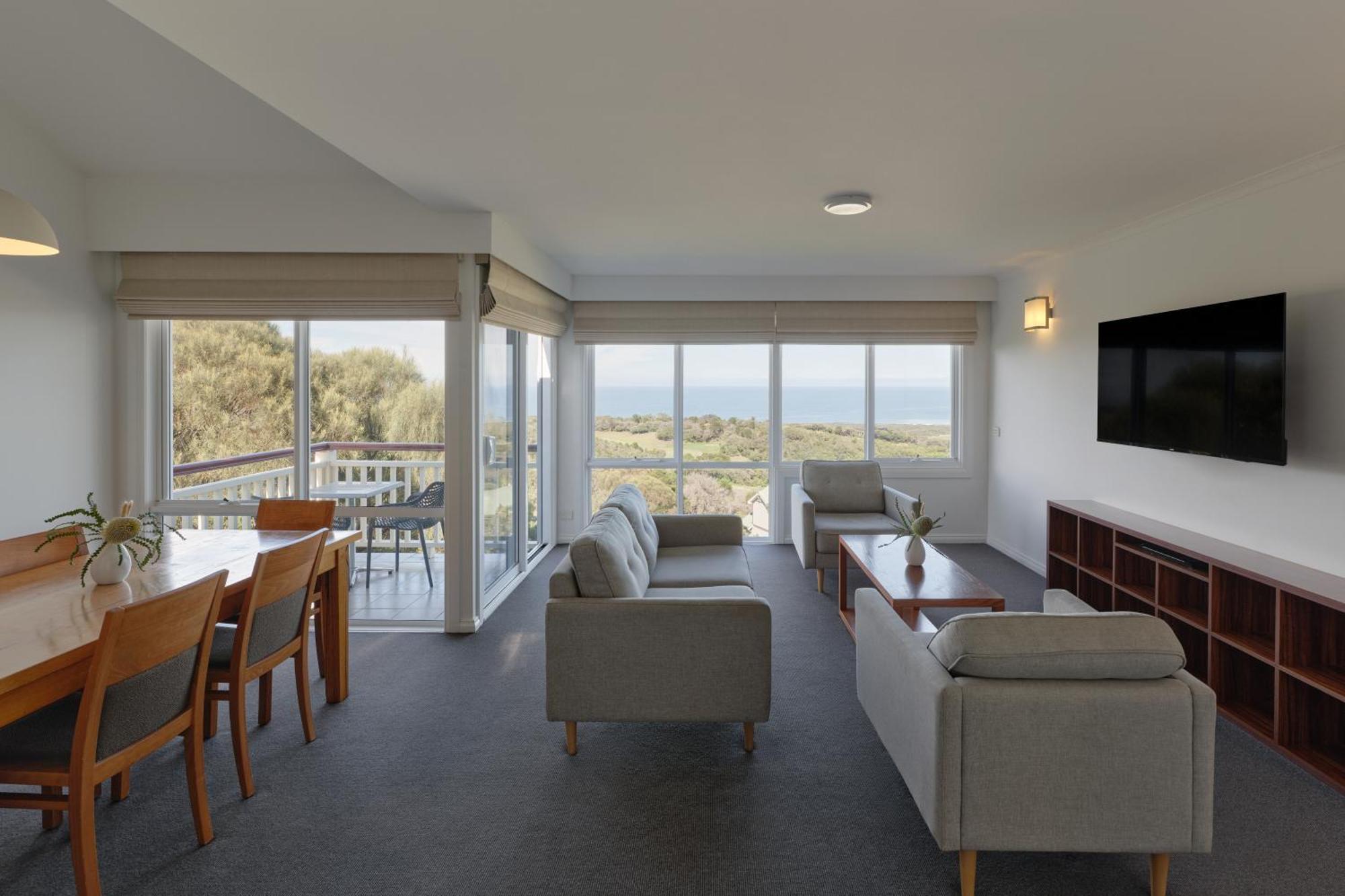Racv Cape Schanck Resort Phòng bức ảnh A typical apartment at the RACV Bass Coast